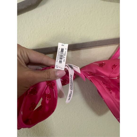 Victoria Secret Sm. Bralette - Picture 3 of 4
